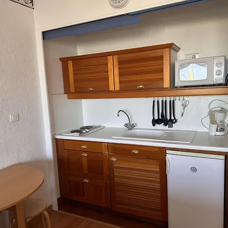 Apartment 4 Couchages Avec Piscine Et Parking A Port Camargue Le Grau-du-Roi